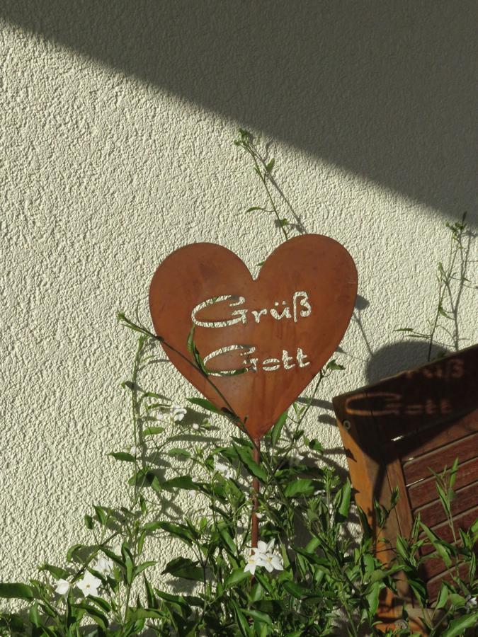 היינפלס Ferienwohnung Fam Alfons Geiler מראה חיצוני תמונה